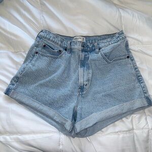 Abercrombie “the mom shorts”